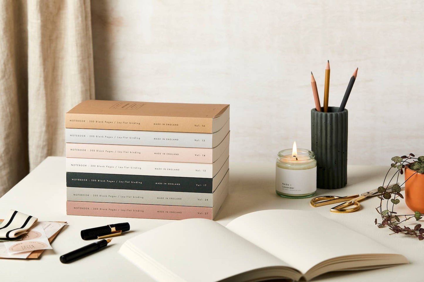Libreta vol. 18: Ivory Grid
