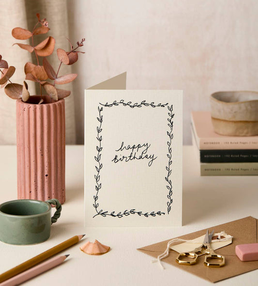 Tarjeta cumpleaños borde floral