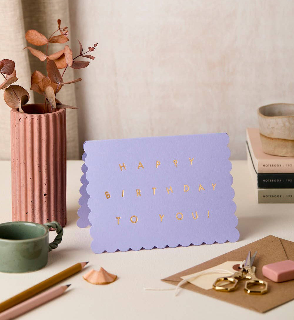 Tarjeta cumpleaños lavanda