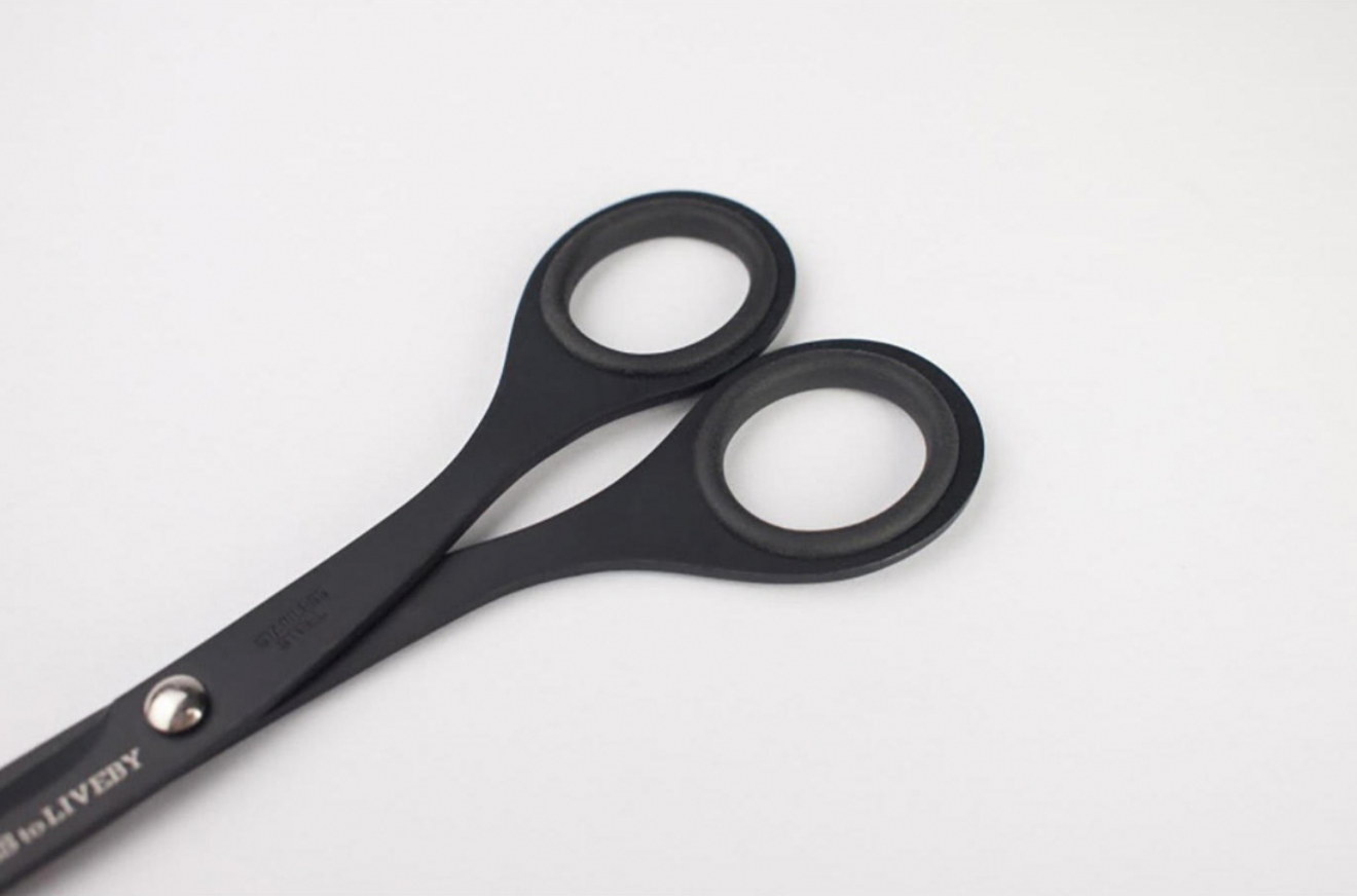 Tijeras negras (16,5 cms)