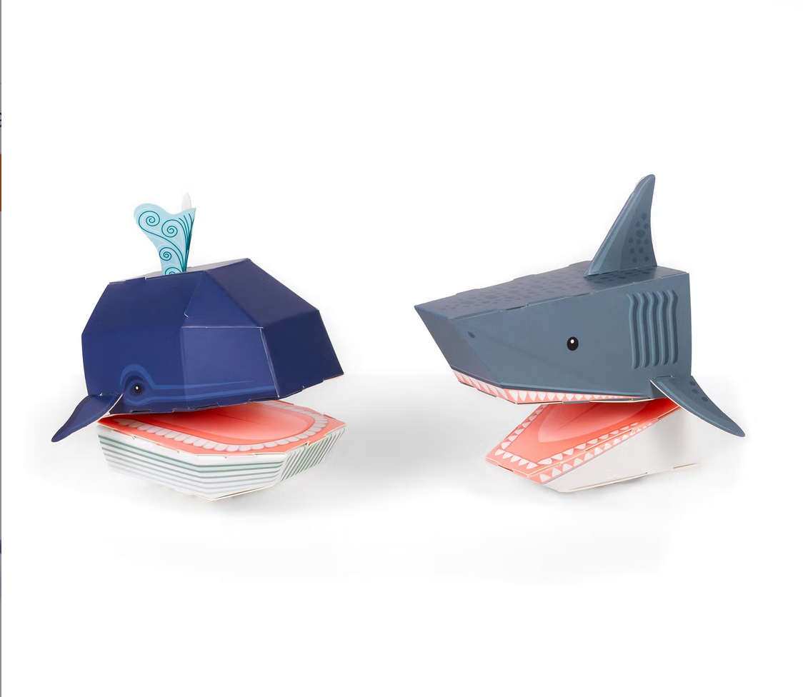 Marionetas tiburón y ballena