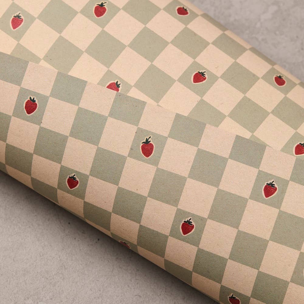Papel de regalo a cuadros de fresas