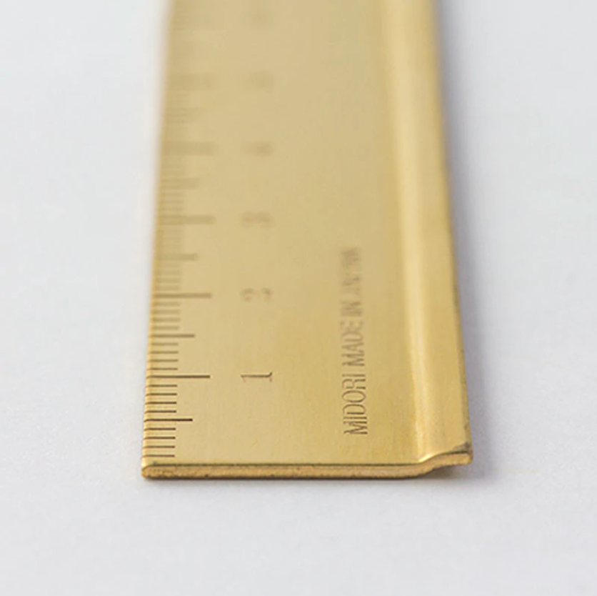 Latón (16 cms)