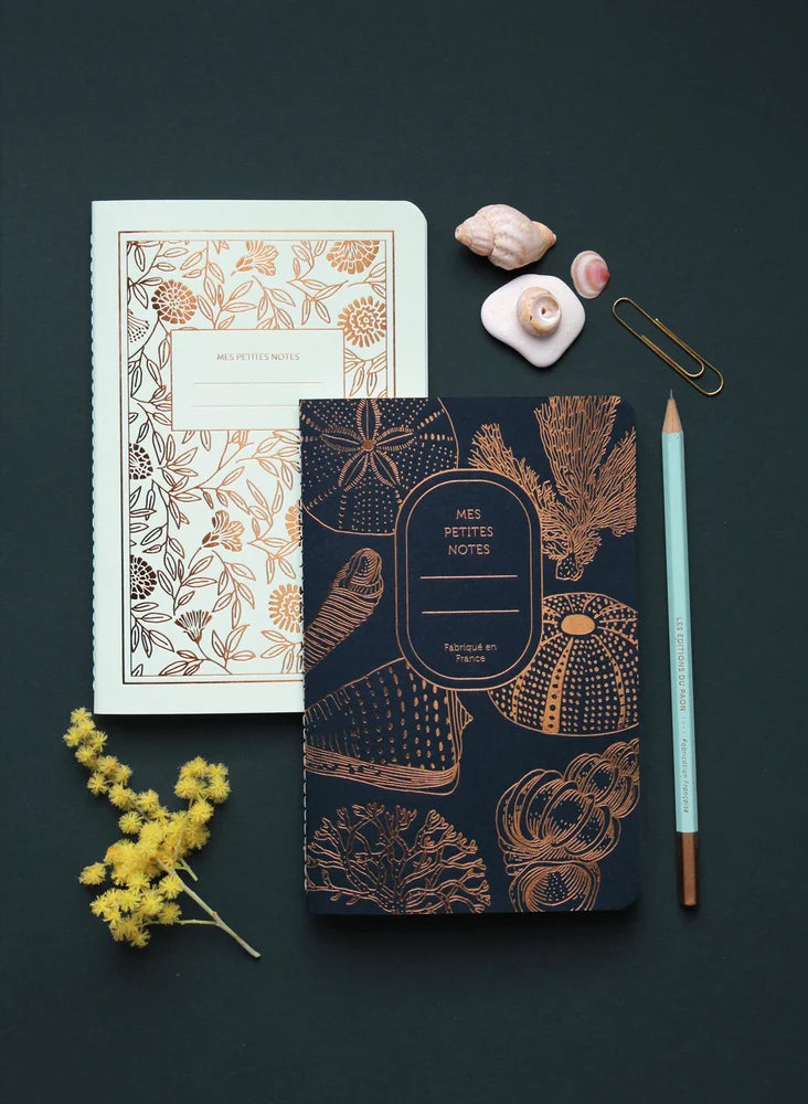 Cuaderno cosido "conchas marinas"