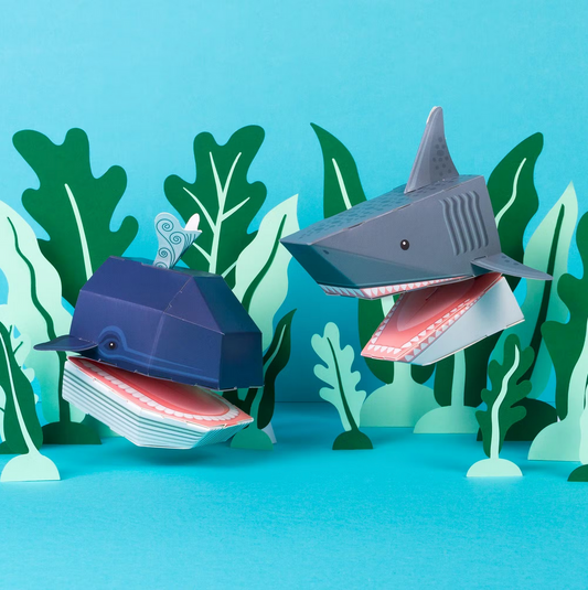 Marionetas tiburón y ballena